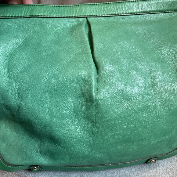 💚ETIENNE AIGNER💚Vintage Large Green Shoulder Bag/Scarf Included/EUC - Picture 10 of 13